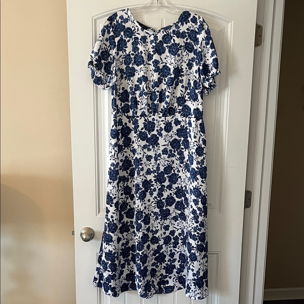 NWT Talbots 16 Blue and White Dress